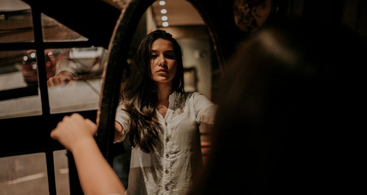 Imagem – a epifania simbólica entre o visível e o invisível